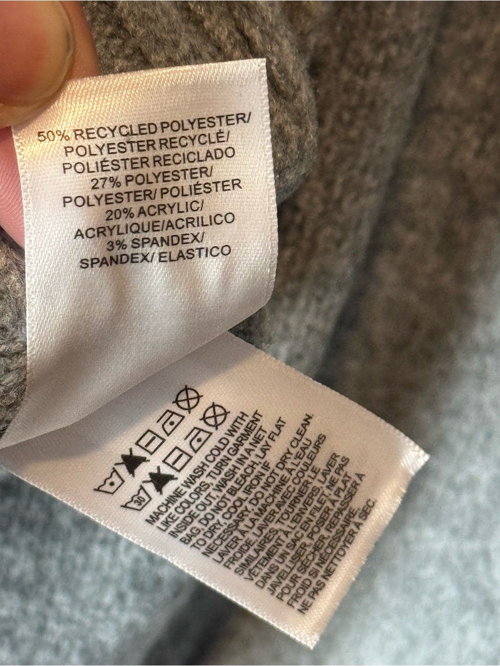 Lucky Brand Women's Rolling Stones Crewneck Sweater - Picture 11 of 12